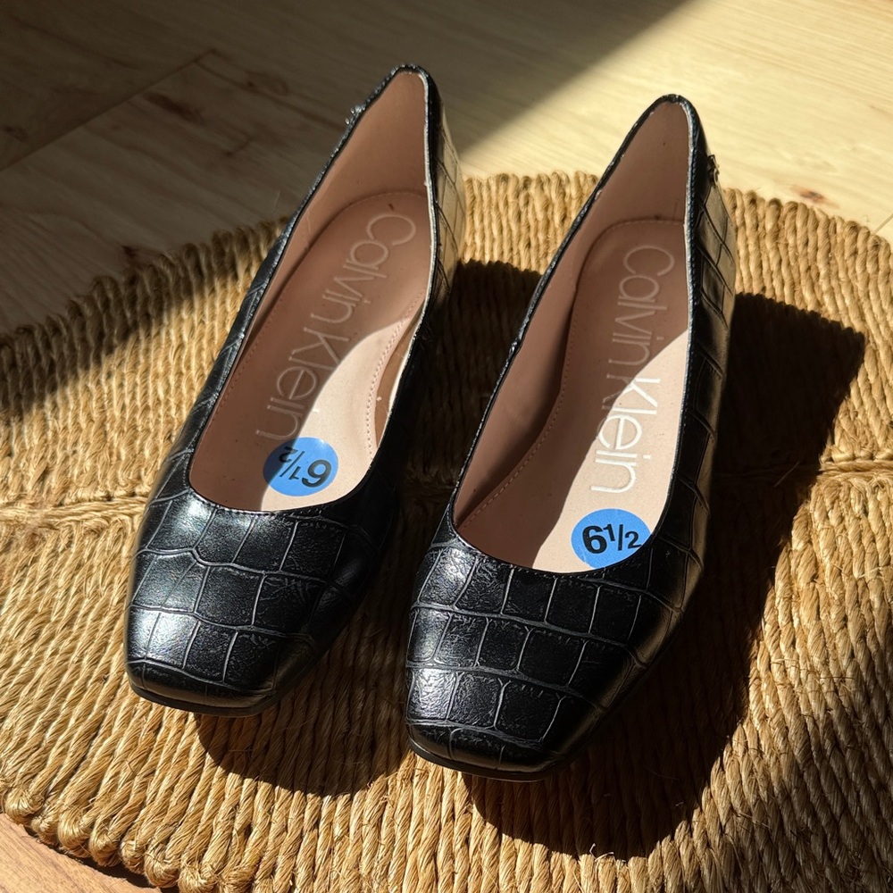 Calvin Klein Black Croc-Embossed Flats
